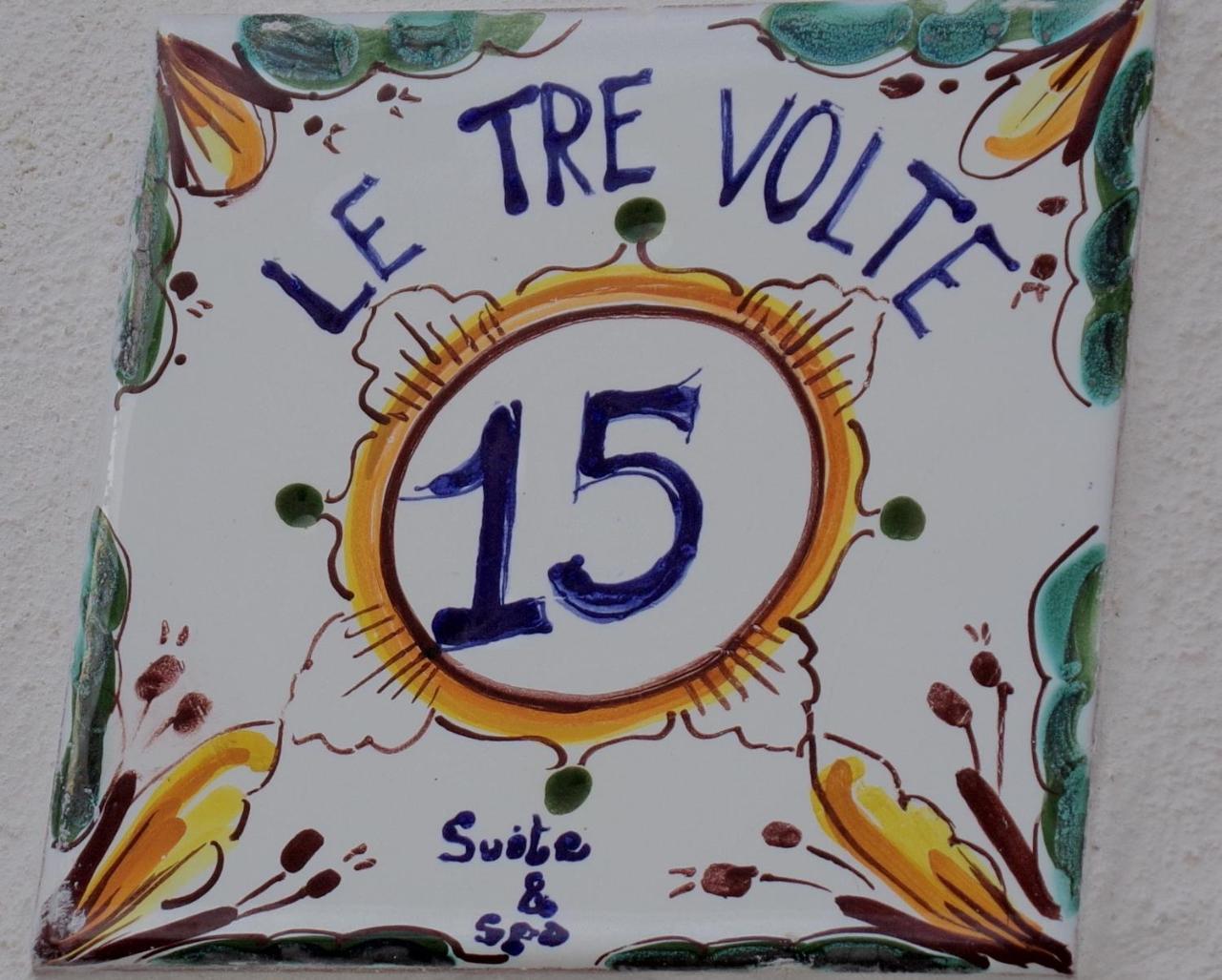 Le Tre Volte Villa Остуни Екстериор снимка