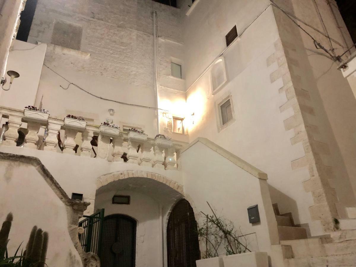 Le Tre Volte Villa Остуни Екстериор снимка